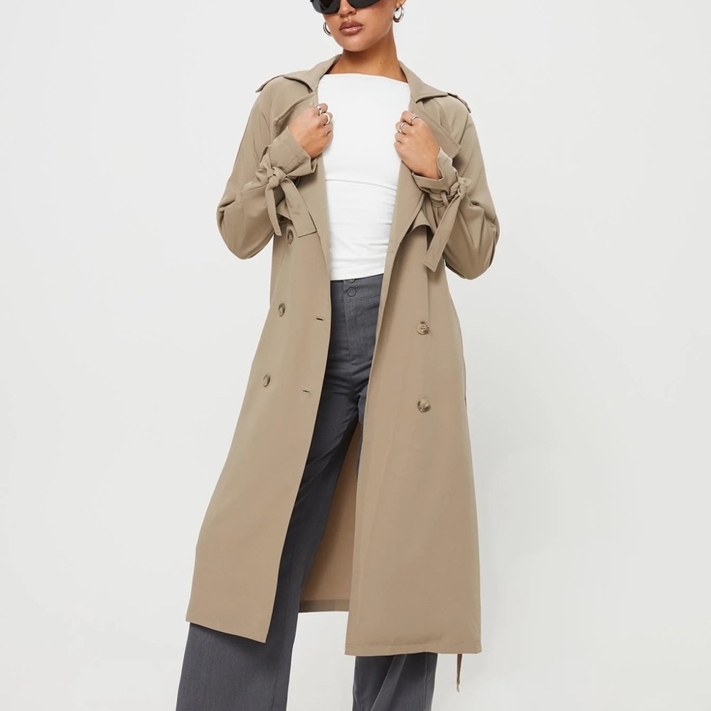 Elegant Tan Trench Coat